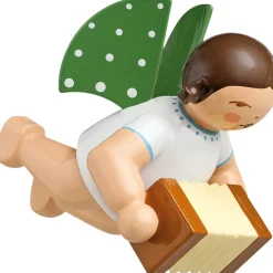 Engel mit Harmonika, schwebend