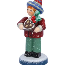 Junge mit Lebkuchenherz