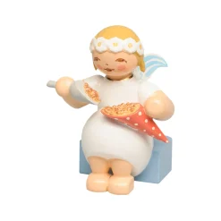 Margeritenengel mit gebrannten Mandeln, sitzend