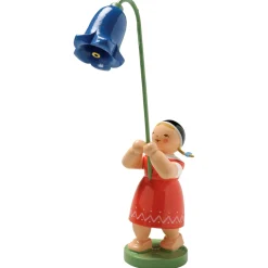 Mädchen mit Glockenblume