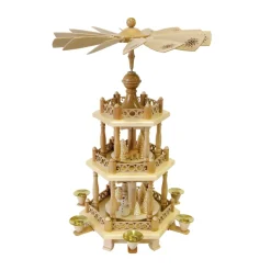 Pyramide "Schneemänner im Winterwald"